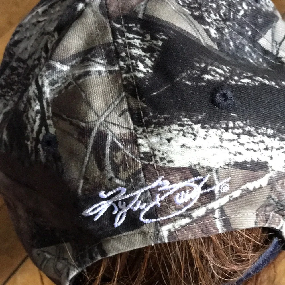 M&M'S Men's Black Gray Camo‎ '18' Baseball Cap with American Flag Visor